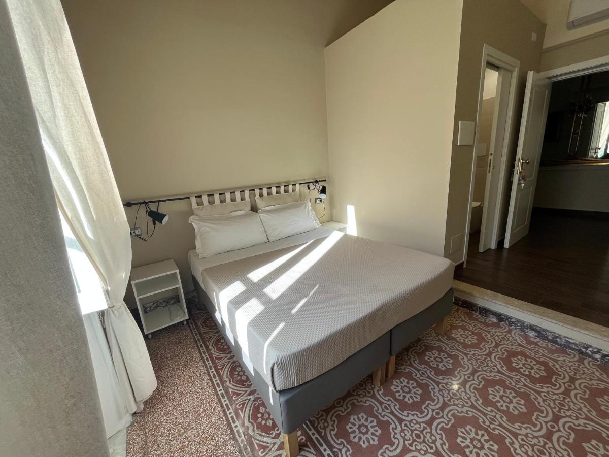 Epoque Bed And Breakfast 메시나 외부 사진